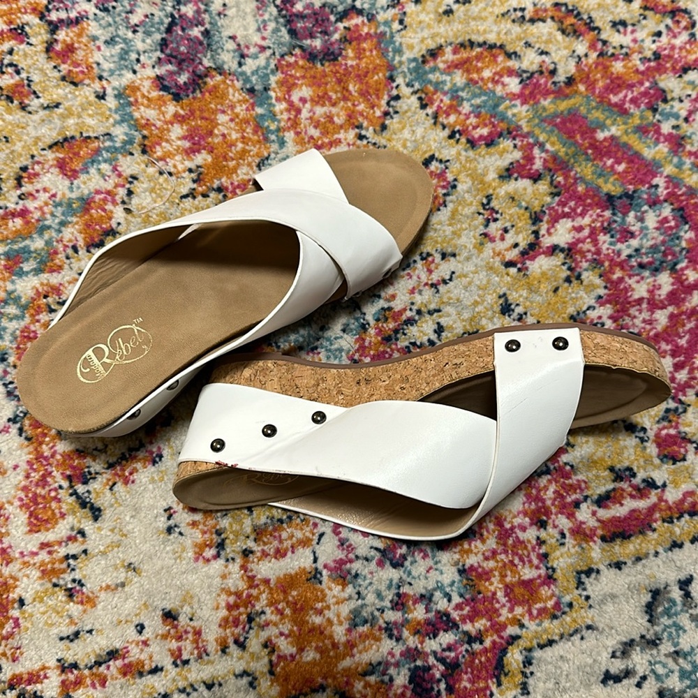 White strappy sandal with studs. Cork edging Size 9